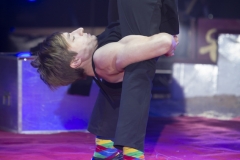 MB180110A0615-Aleksandr Batuev – Contorsion – Russie