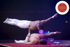 MB180111A2806-Duo Medel - Main à main - Mexique