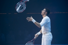 MB180112A1231-Glenn Folco – Jongleur de raquettes – Italie