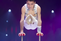 MB180113A0669-Enzo Caplot - Equilibre - France