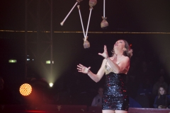 MB180114A1609-Françoise Rochais - Jongleuse - France