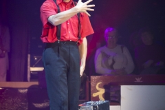 MB180111A0746-Elastic – Comique Excentrique – France