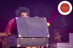 MB180111A1422-Elastic – Comique Excentrique – France