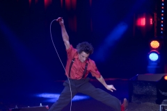 MB180114A2957-Elastic – Comique Excentrique – France