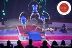 MB180114A2762-Troupe African Dream Circus - A travers les cerceaux – Éthiopie