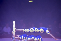 MB180112A0584-Troupe African Dream Circus - A travers les cerceaux – Éthiopie