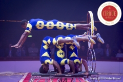 MB180112A1602-Troupe African Dream Circus - A travers les cerceaux – Éthiopie
