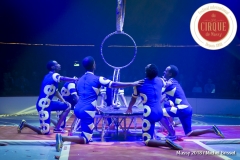 MB180112A2897-Troupe African Dream Circus - A travers les cerceaux – Éthiopie