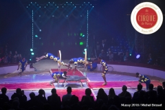 MB180114A2698-Troupe African Dream Circus - A travers les cerceaux – Éthiopie