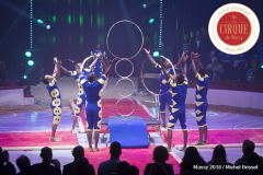 MB180114A2755-Troupe African Dream Circus - A travers les cerceaux – Éthiopie
