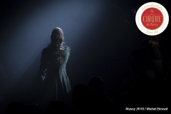MB190111A2360-Carrie Harvey – Madame Loyal – Angleterre
