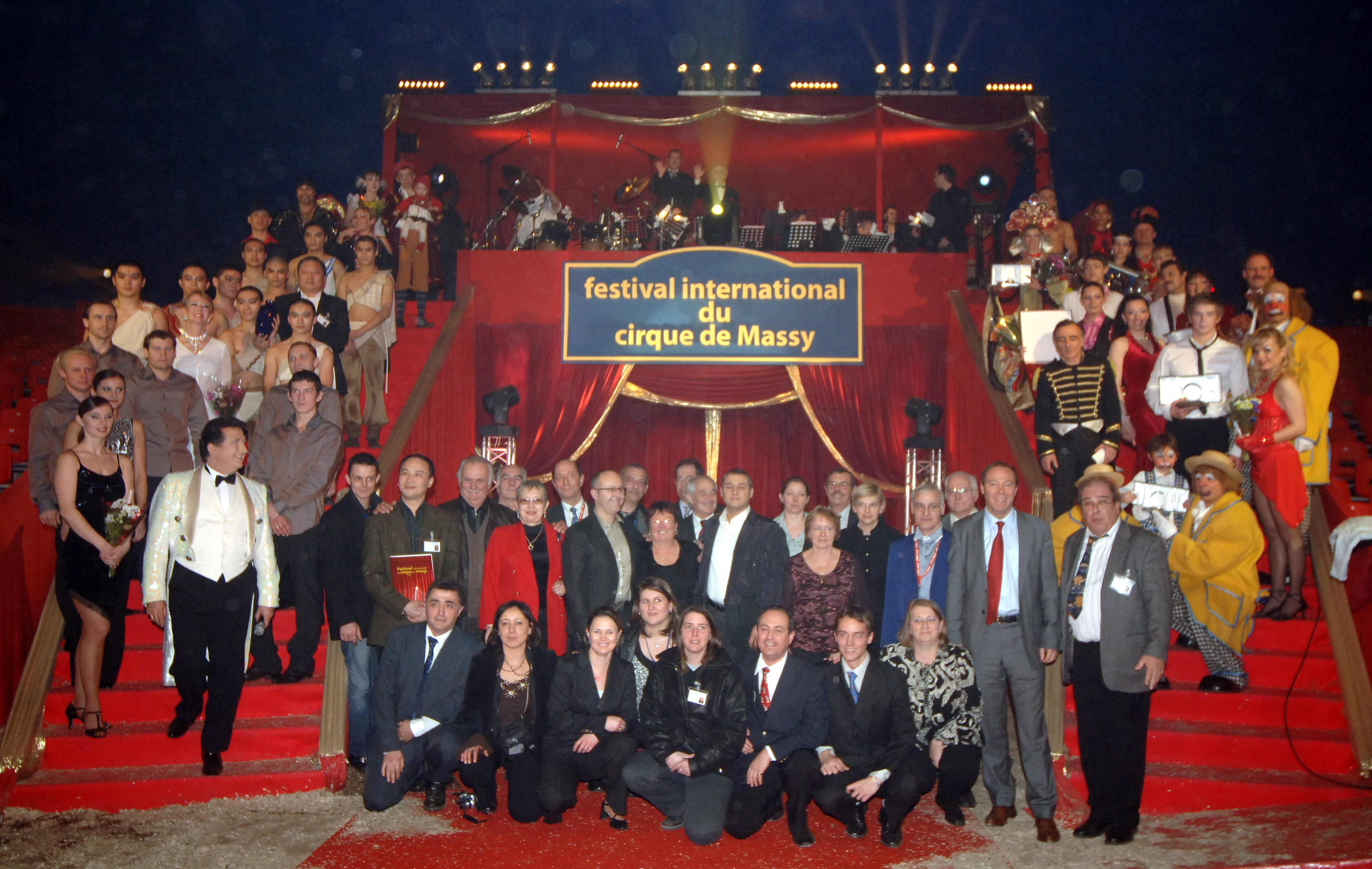 Photo de groupe — 17e Festival International du Cirque de Massy 2009