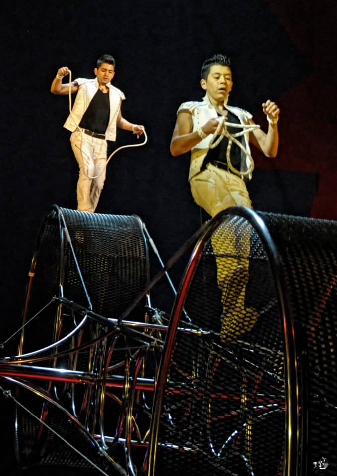 Duo VANEGAS – La Roue Infernale