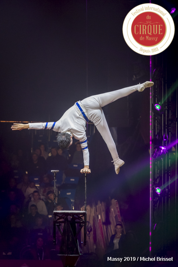Schuang Jian – Equilibre sur Cannes – Chine